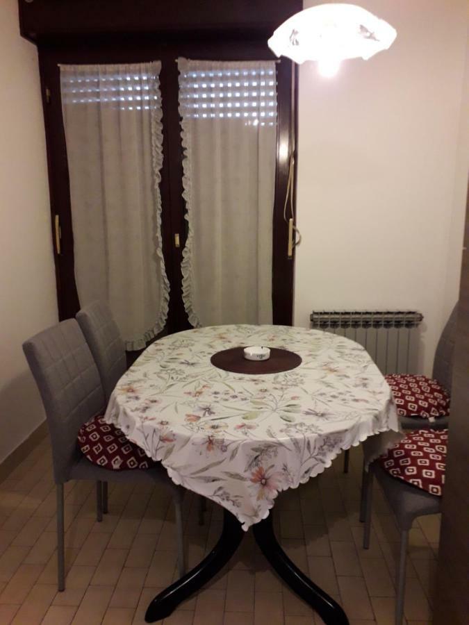 Apartman Ana 2 Apartment Rijeka Exterior foto