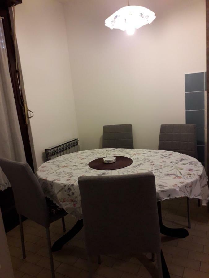 Apartman Ana 2 Apartment Rijeka Exterior foto