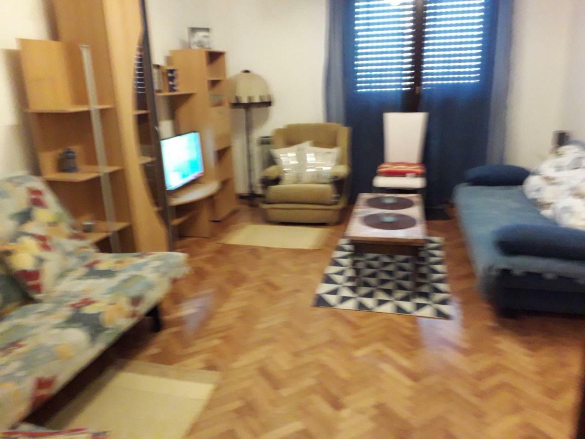 Apartman Ana 2 Apartment Rijeka Exterior foto